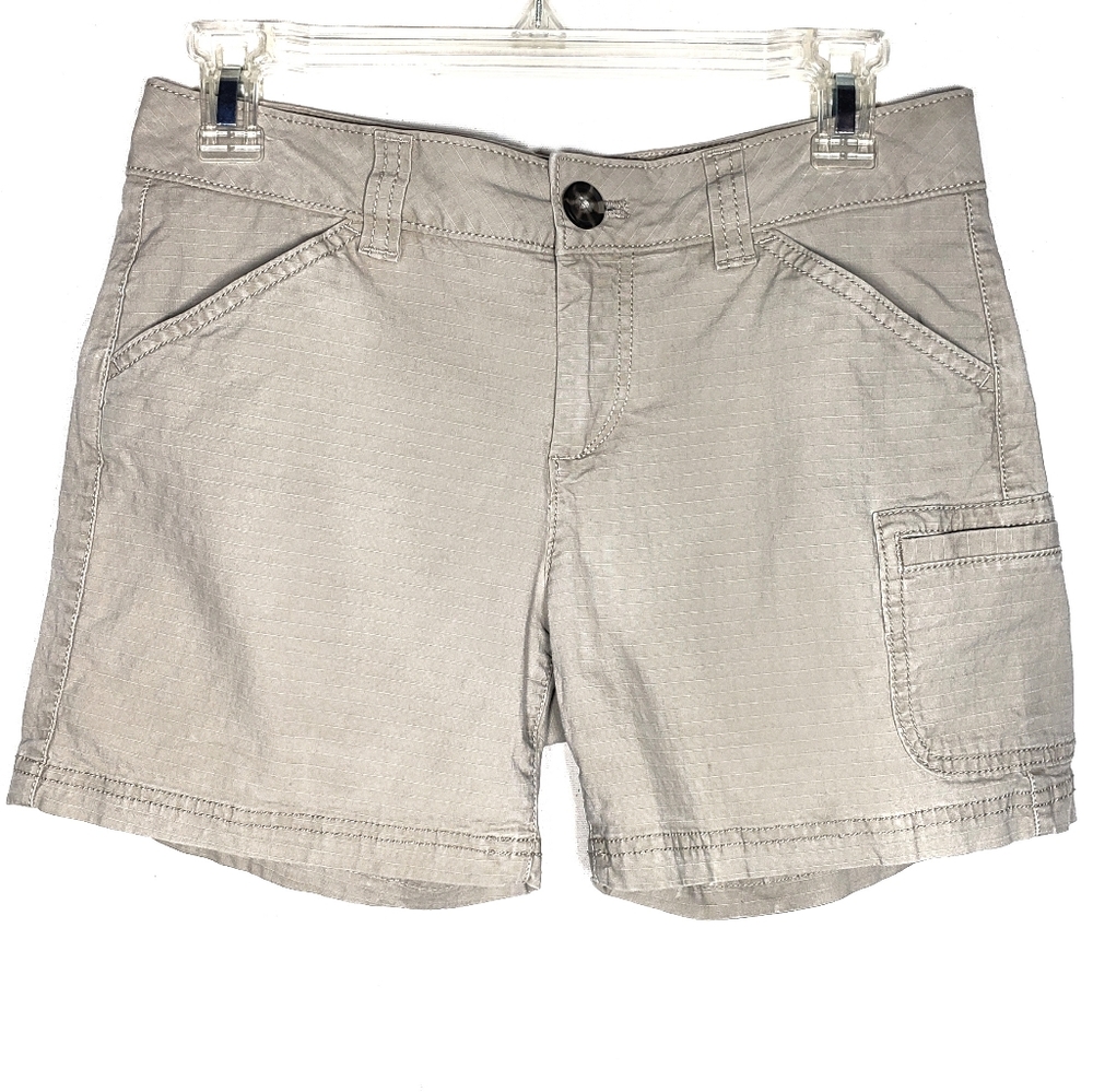 Khaki Eddie Bauer shorts size 2 women's 5" inseam